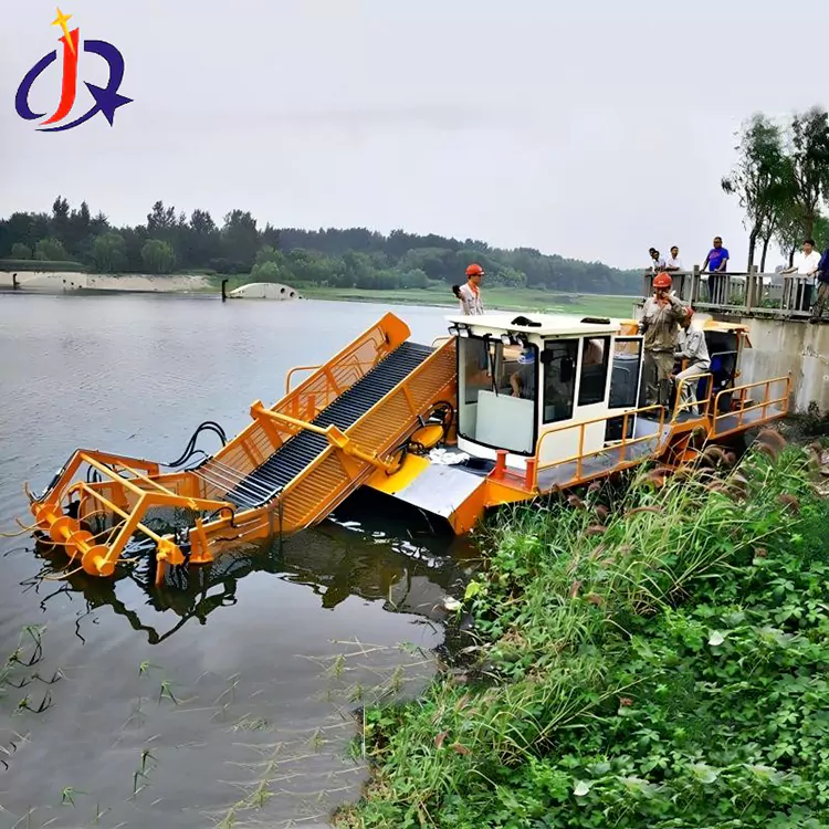 Hyacinth Ndi Duckweed Wodula Boti