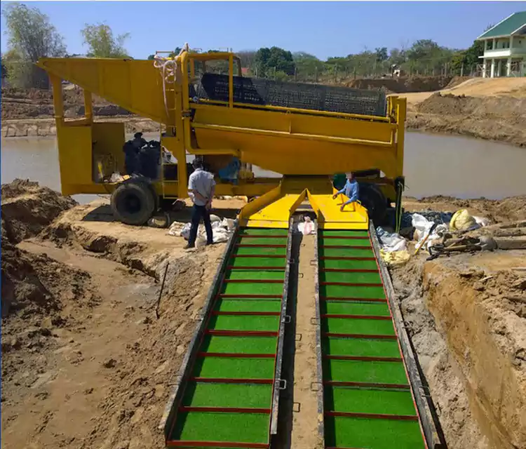 Zam'manja Golide Panning Ngolo